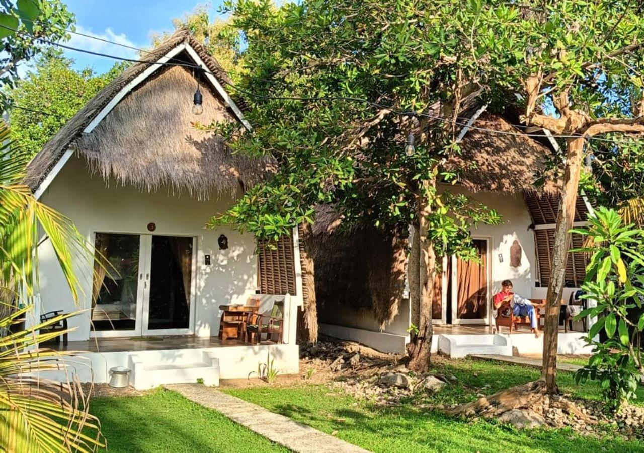 Namaste Bungalows Sakti Luaran gambar