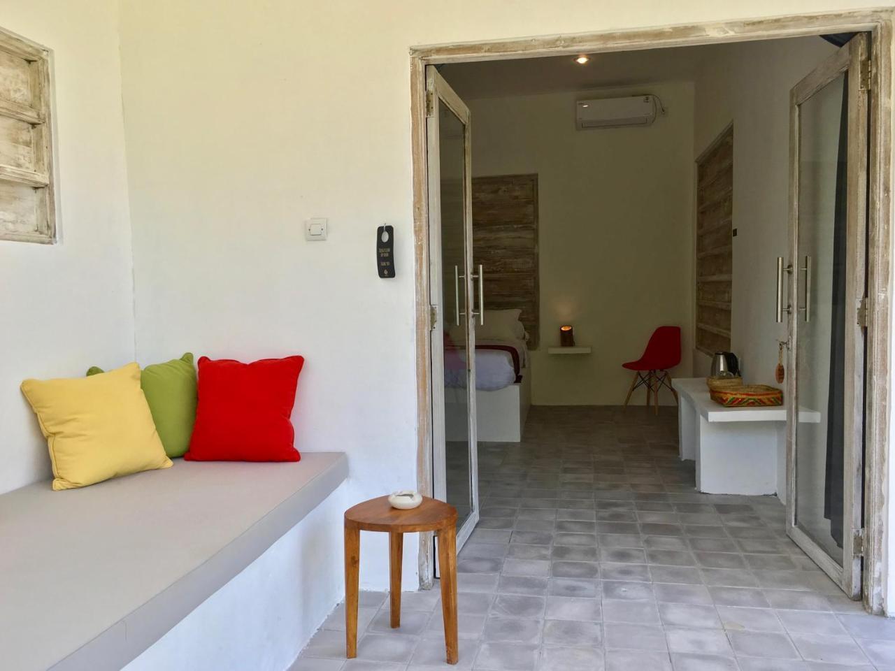 Namaste Bungalows Sakti Luaran gambar